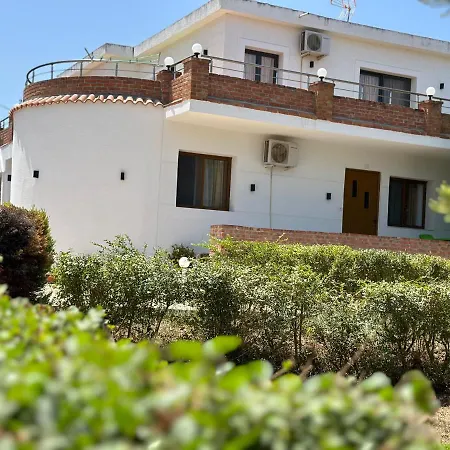 Demiraj Sarande Apartment
