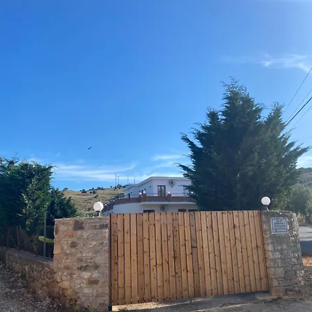 Apartment Demiraj Sarande