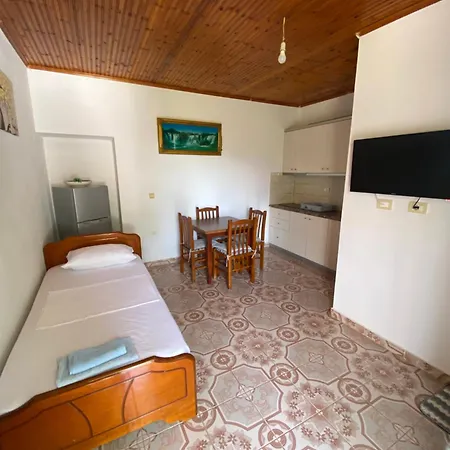 Demiraj Sarande Ksamil
