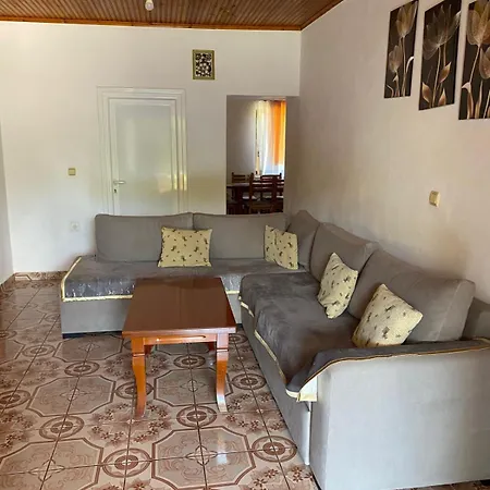 Demiraj Sarande