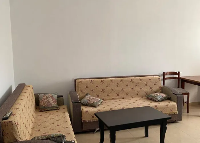 Demiraj Sarande 아파트 사밀